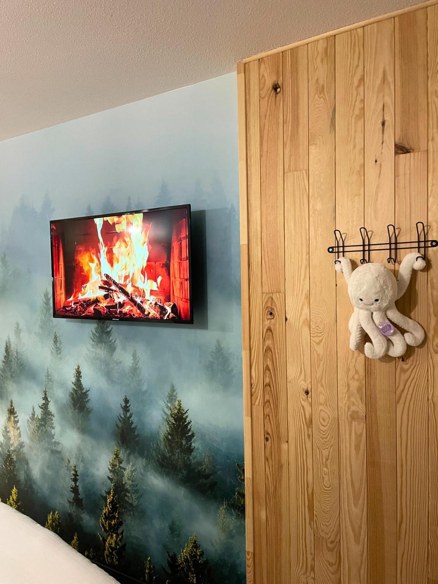 Chalet Studio Premium, Wifi, Chaleureux لورد المظهر الخارجي الصورة